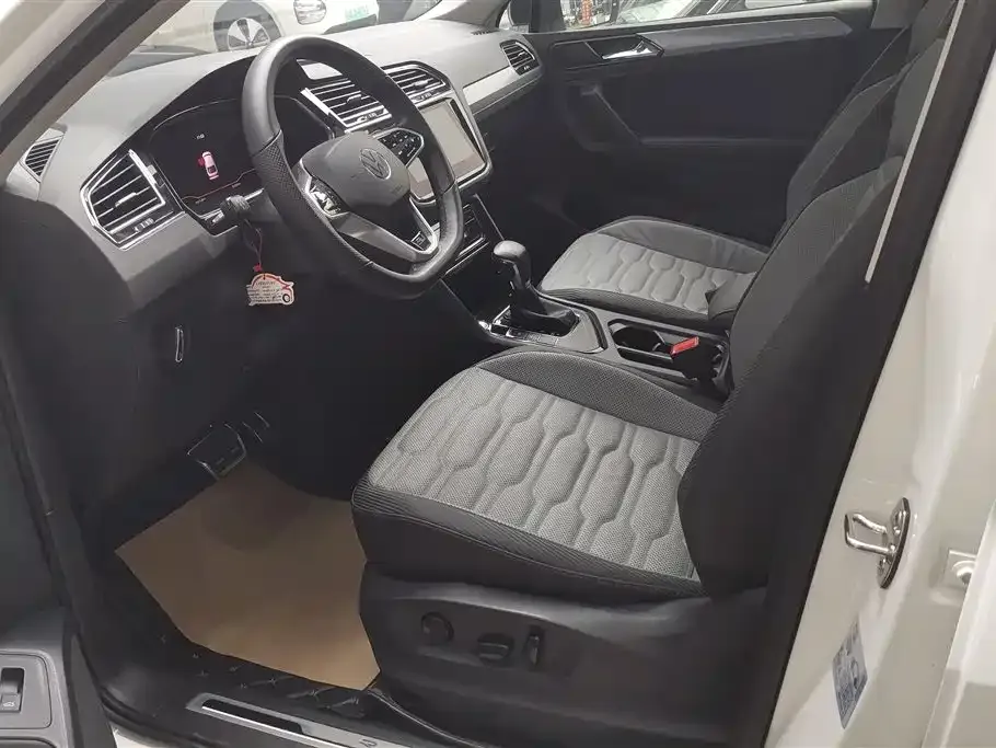 Volkswagen Tiguan X 2021 из CN, фото 6