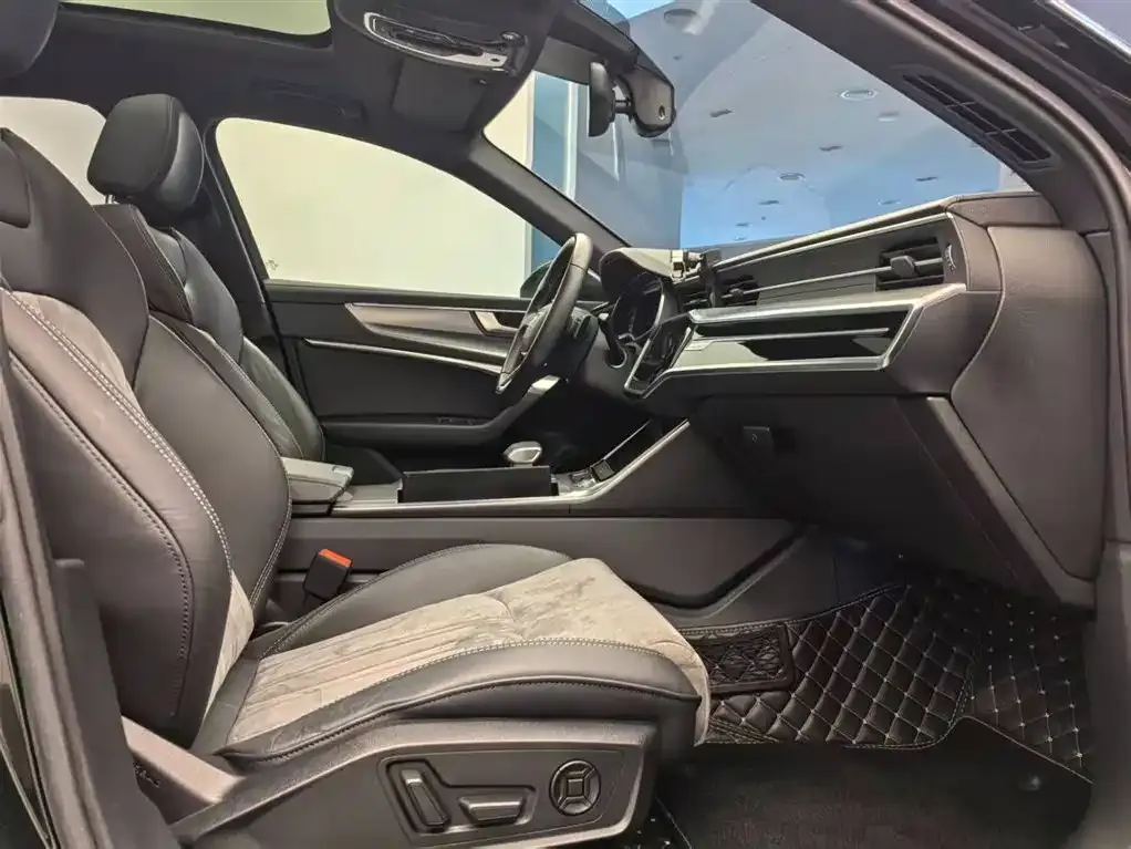 Audi A6L New Energy 2021 из CN, фото 3