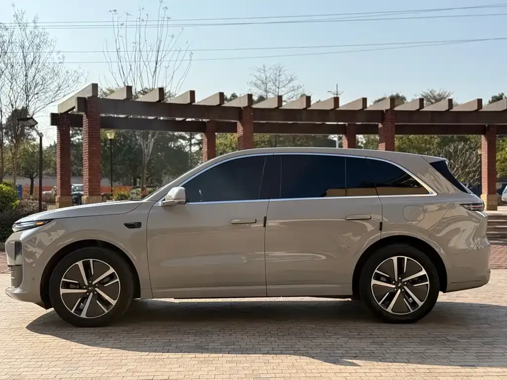 Li Auto L6 2025 из CN, фото 7