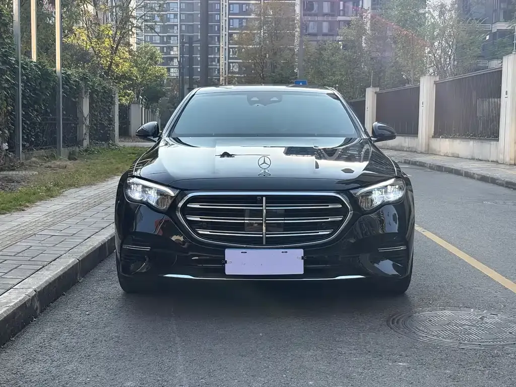 Mercedes-Benz E-Class 2024 из CN, фото 6