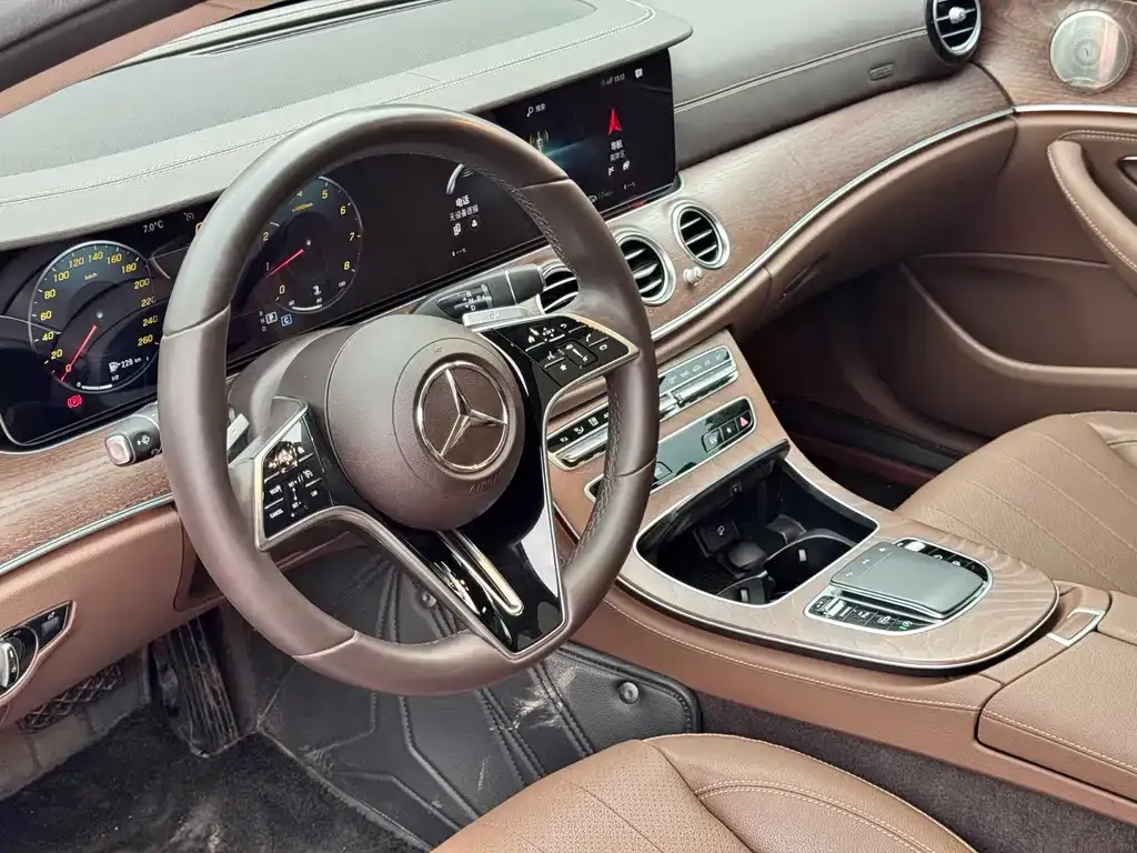 Mercedes-Benz E-Class 2021 из CN, фото 2