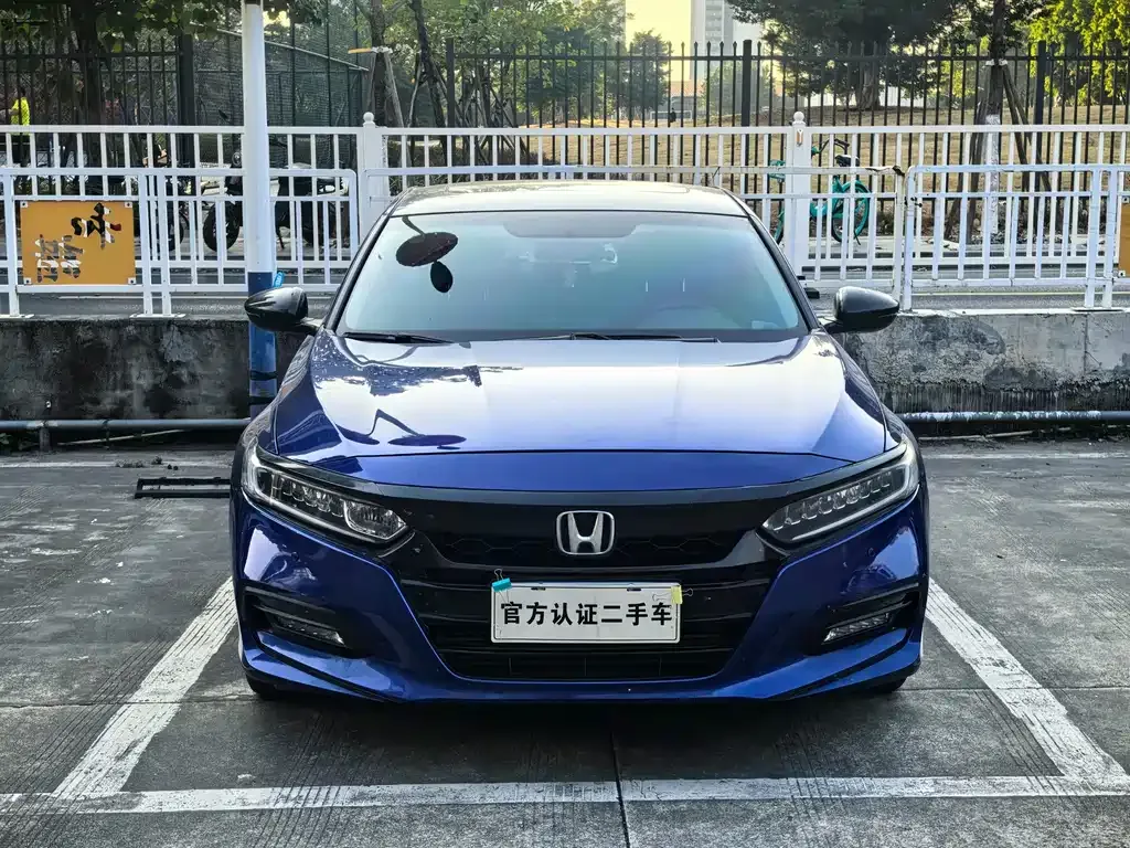 Honda Accord 2021 из CN, фото 10