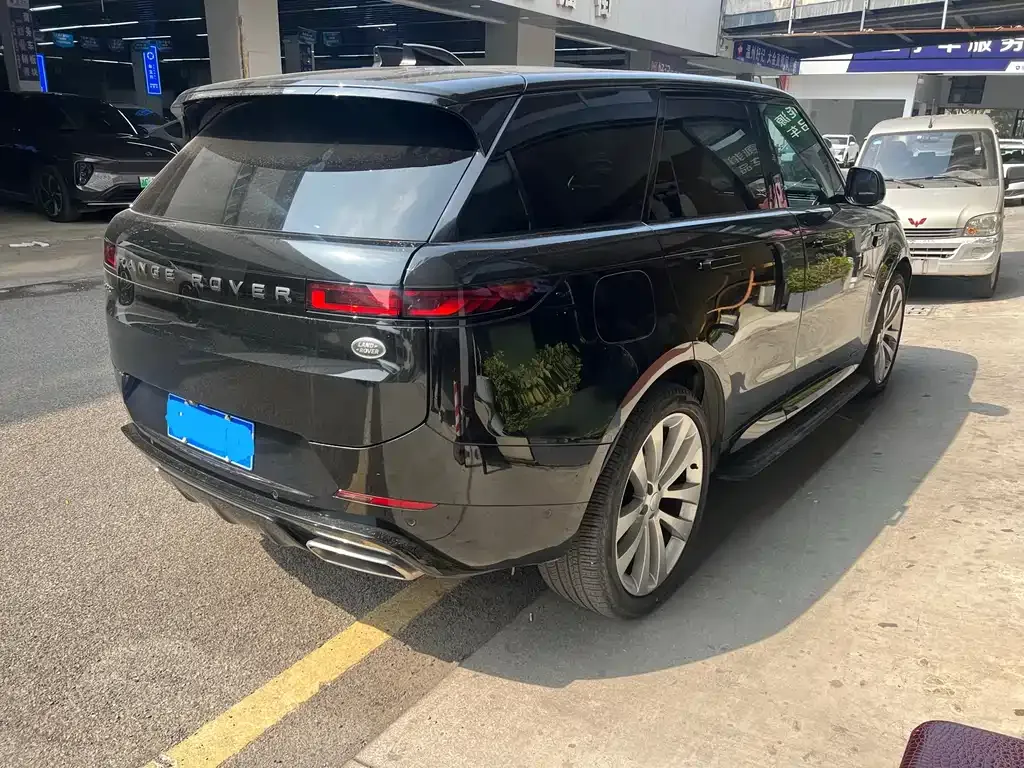 Land Rover Sport 2024 из CN, фото 9