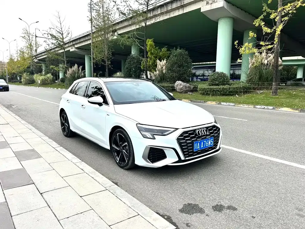 Audi A3 2022 из CN, фото 7