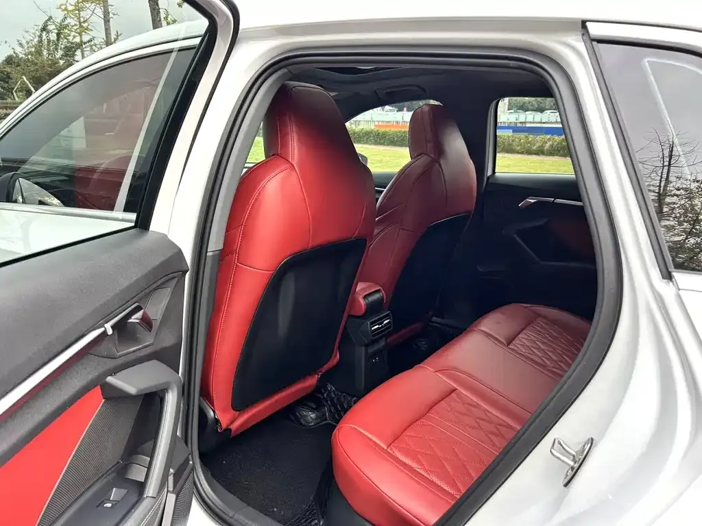 Audi A3 2022 из CN, фото 3