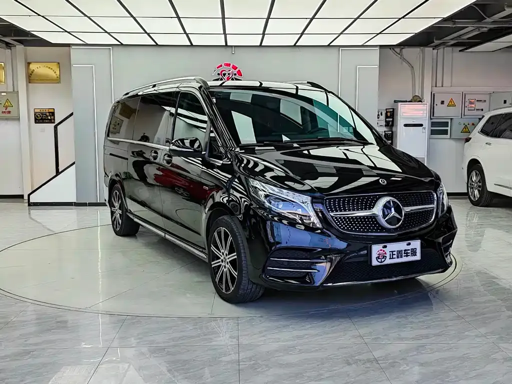 Mercedes-Benz V-Class — фото 5