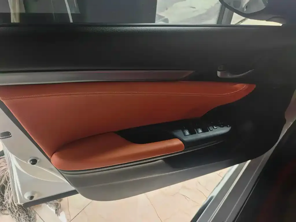 Honda Civic — фото 7