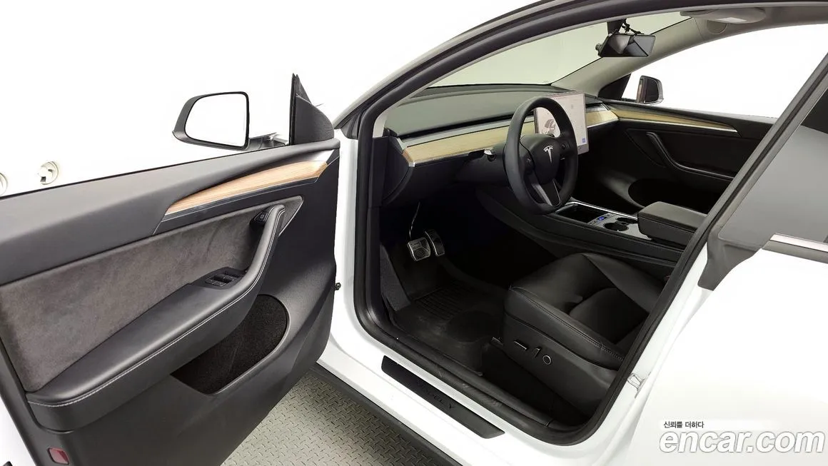 Tesla Model Y 2024 из KR, фото 6