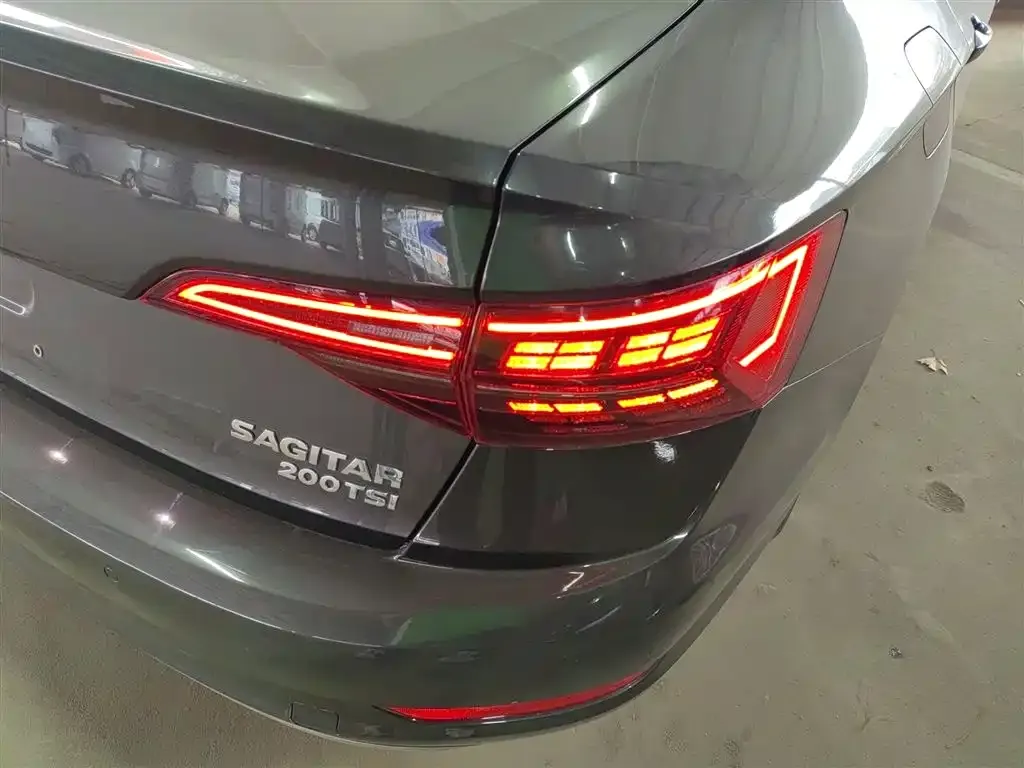 Volkswagen Sagitar 2022 из CN, фото 8