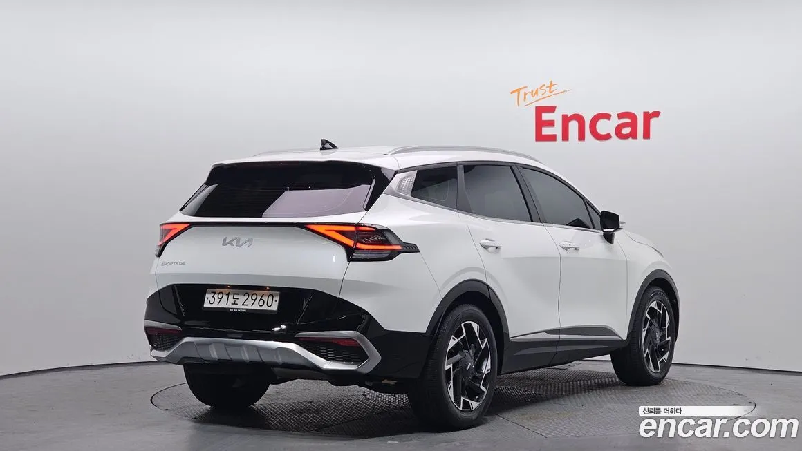 Kia Sportage — фото 9