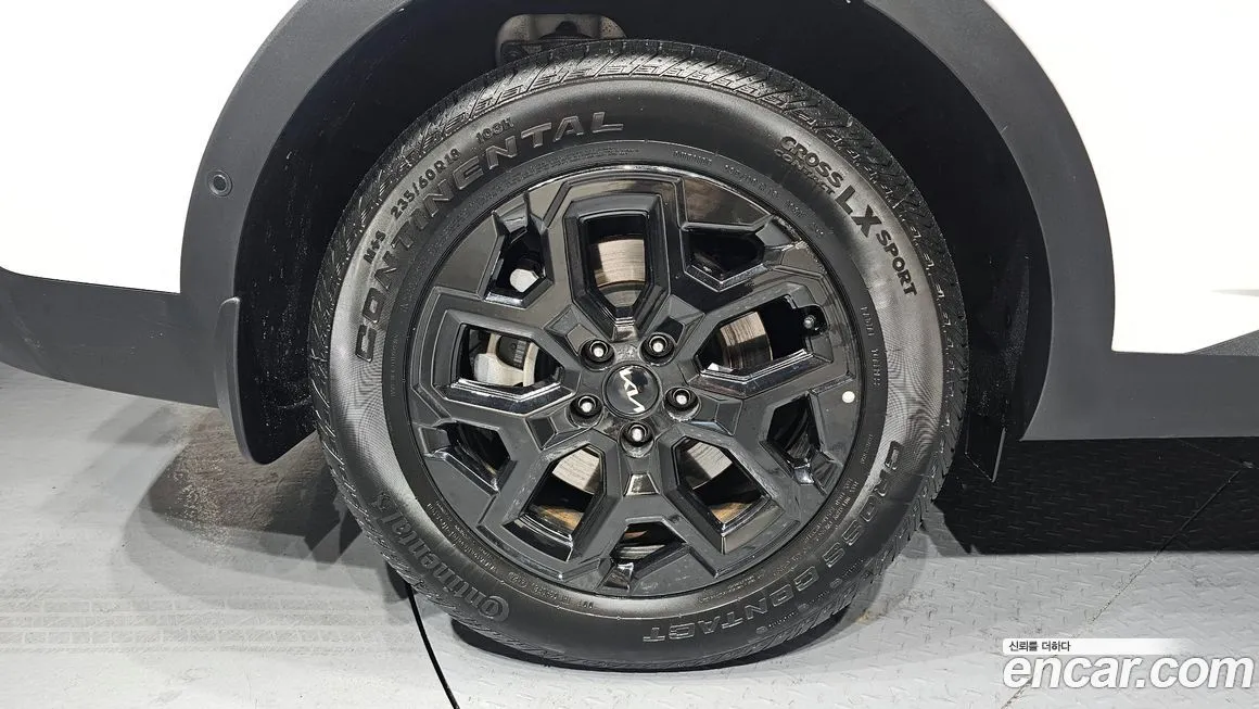 Kia Sorento — фото 4