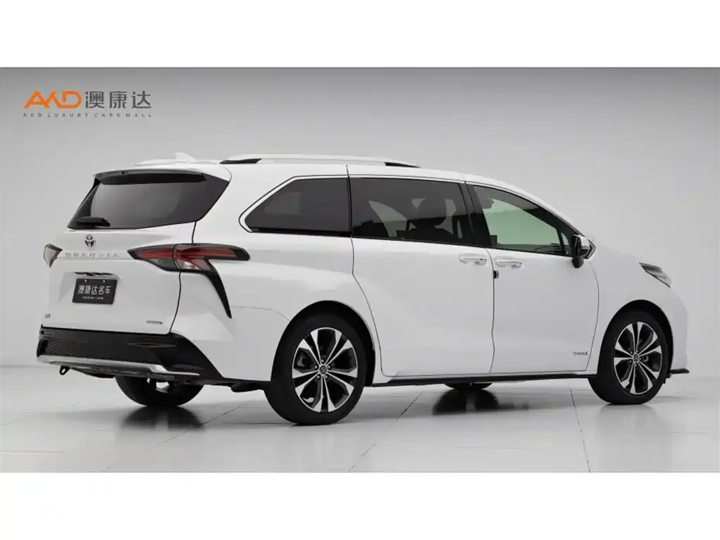 Toyota Granvia 2023 из CN, фото 6