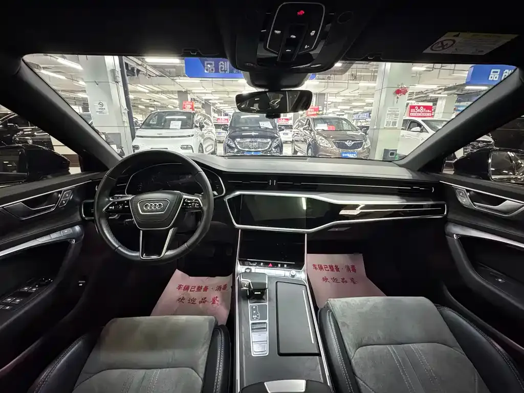 Audi A6L 2024 из CN, фото 4
