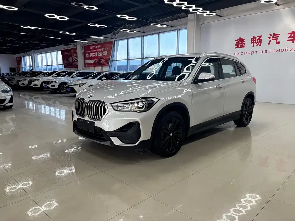 BMW X1 2021 из CN, фото 3