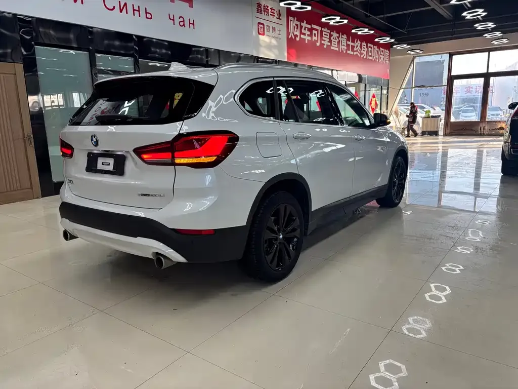 BMW X1 2021 из CN, фото 7