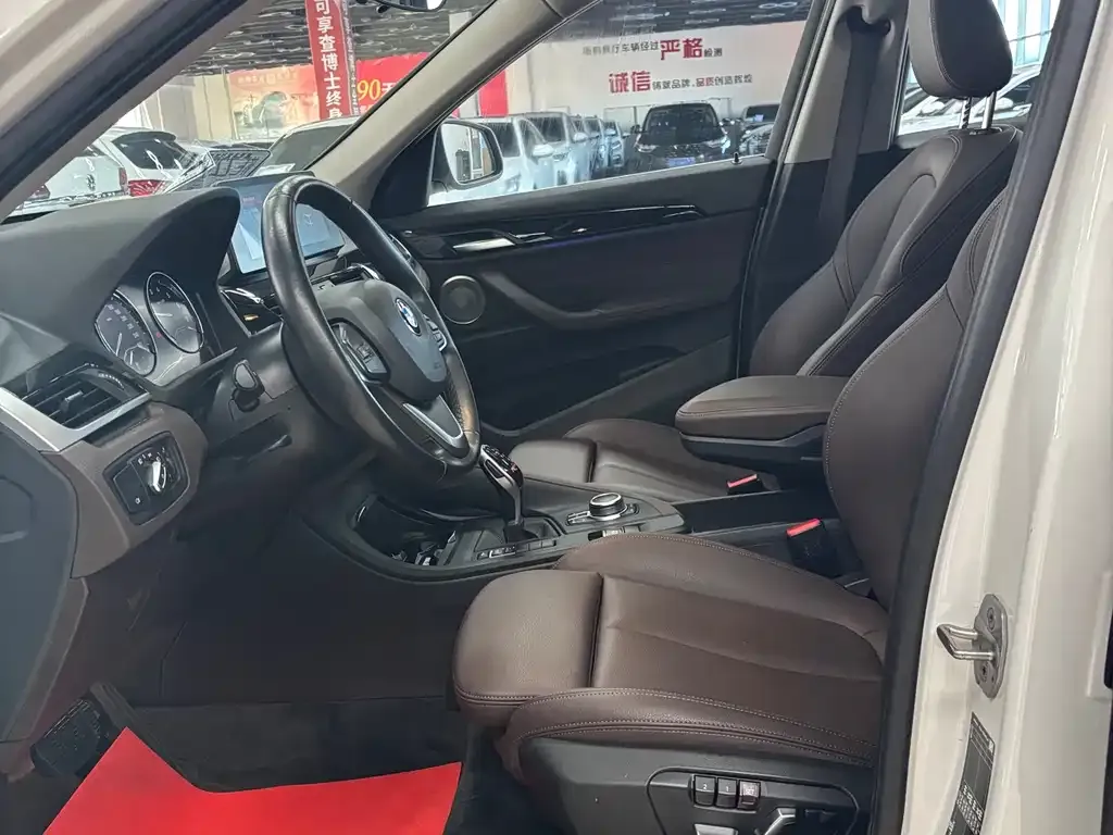 BMW X1 2021 из CN, фото 4