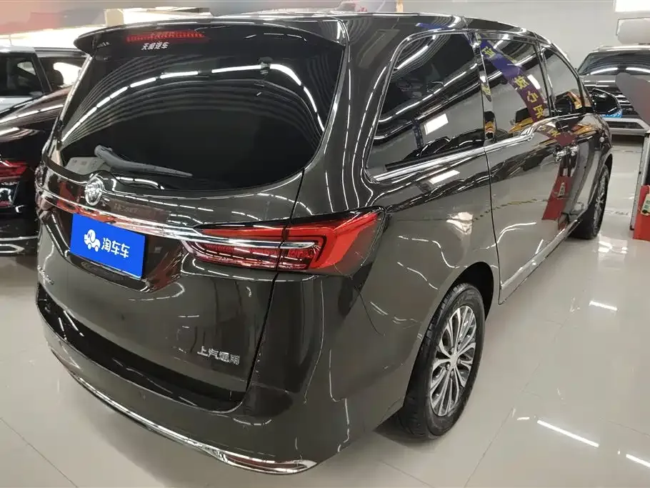 Buick GL8 2022 из CN, фото 6