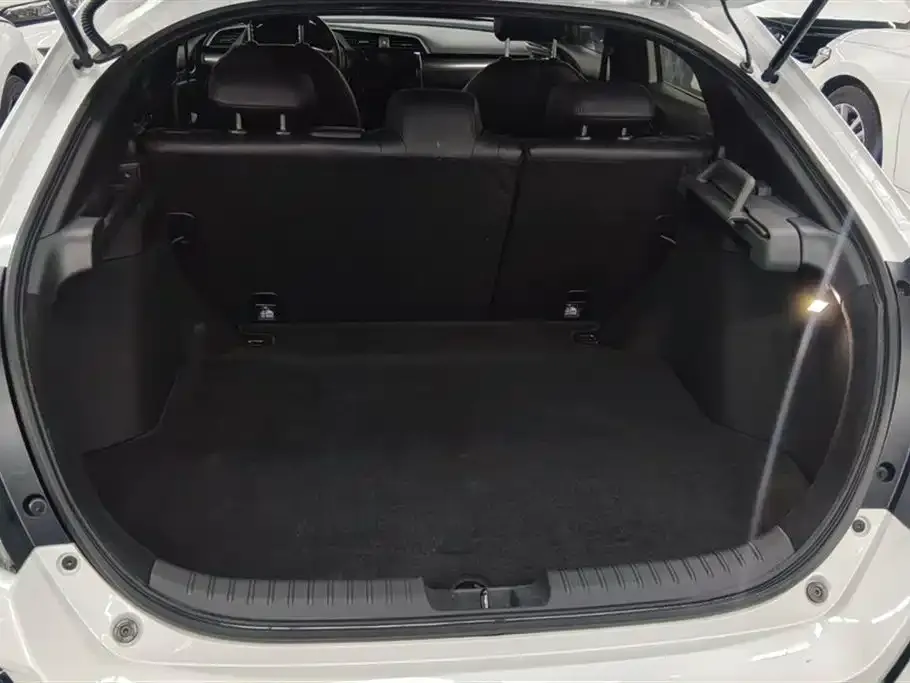Honda Civic 2022 из CN, фото 10