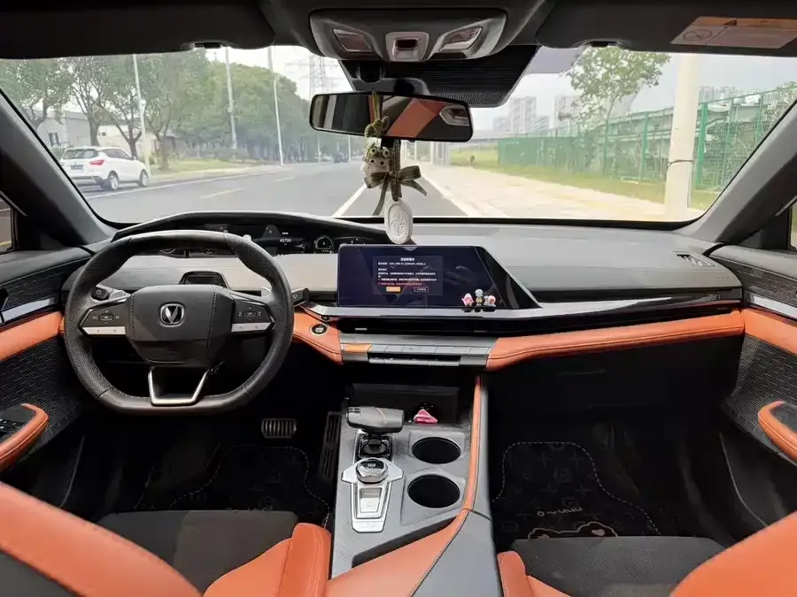 Changan UNI-V 2022 из CN, фото 3