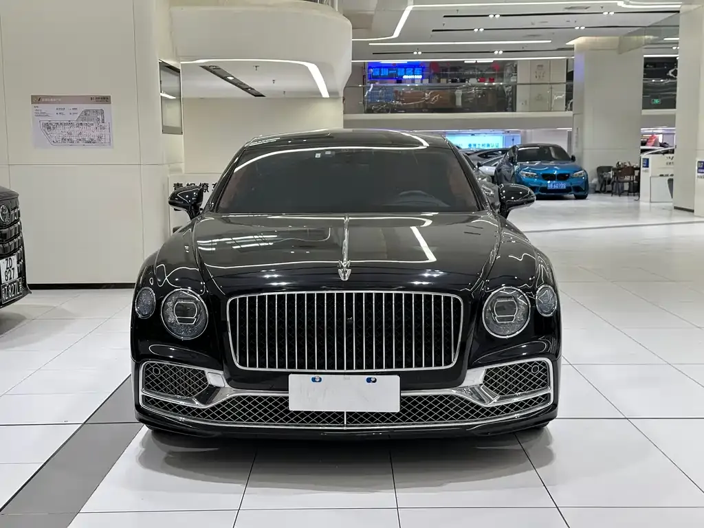 Bentley Flying Spur 2021 из CN, фото 5