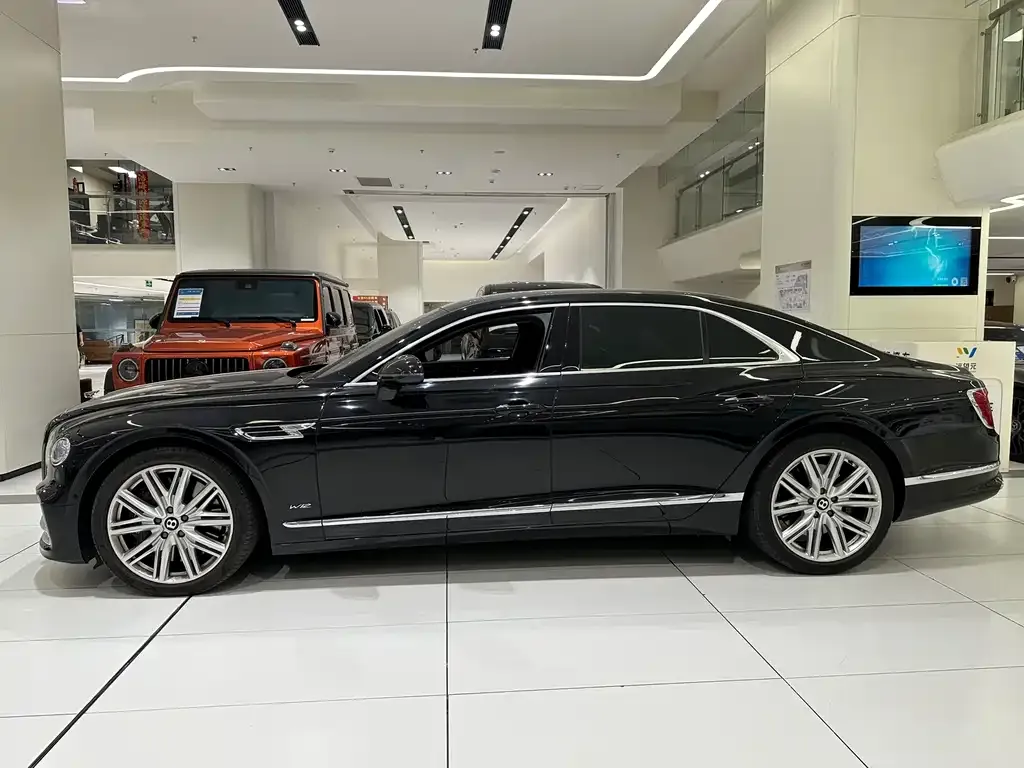 Bentley Flying Spur 2021 из CN, фото 3