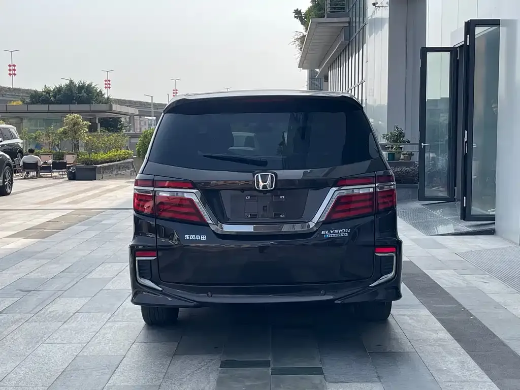 Honda Elysion 2021 из CN, фото 6