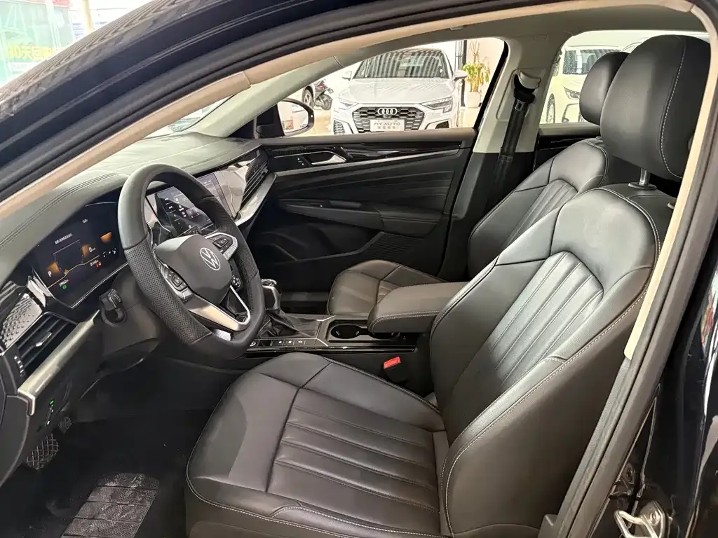 Volkswagen Passat — фото 10