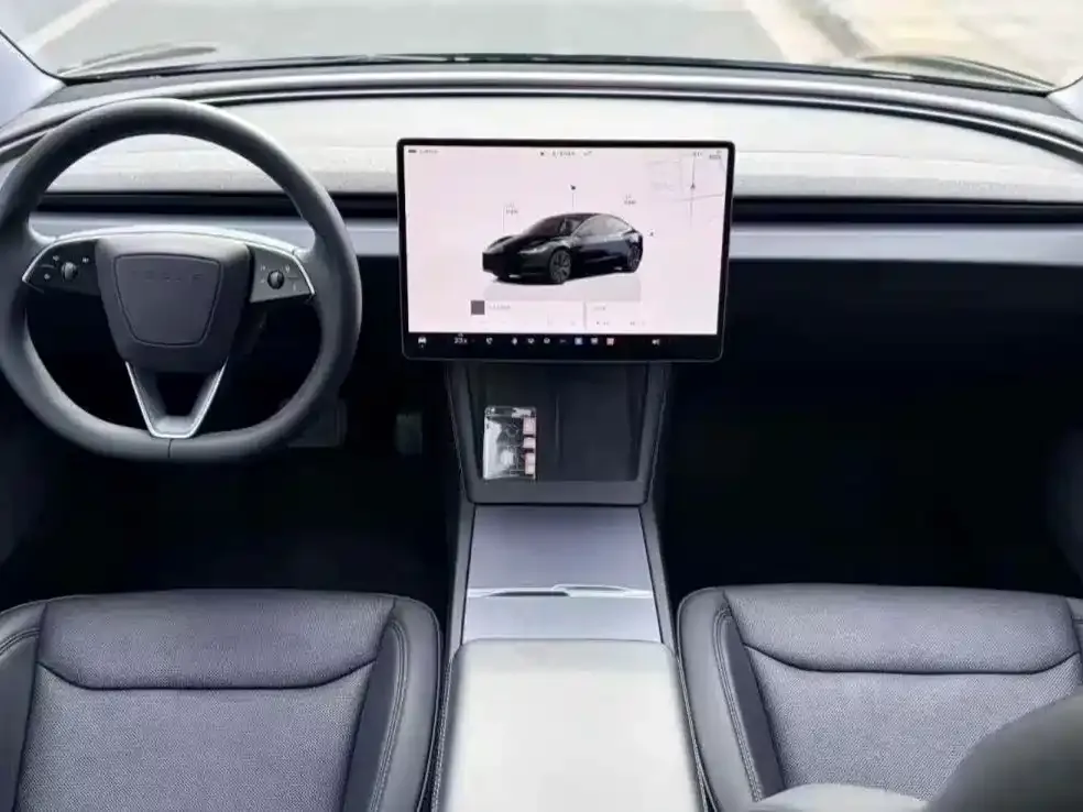 Tesla Model 3 2024 из CN, фото 3