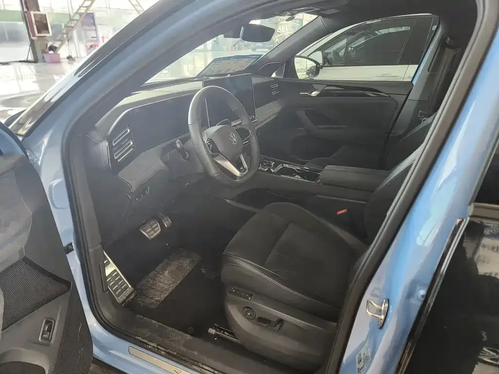 Volkswagen Tiguan L 2024 из CN, фото 4