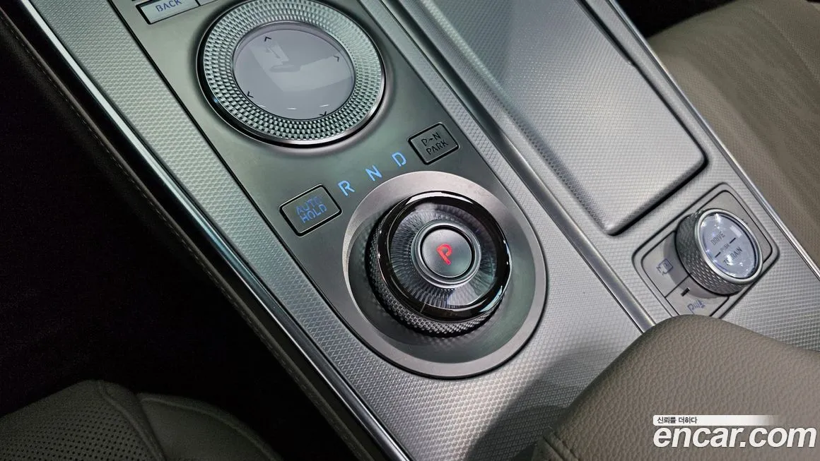 Genesis GV80 — фото 10