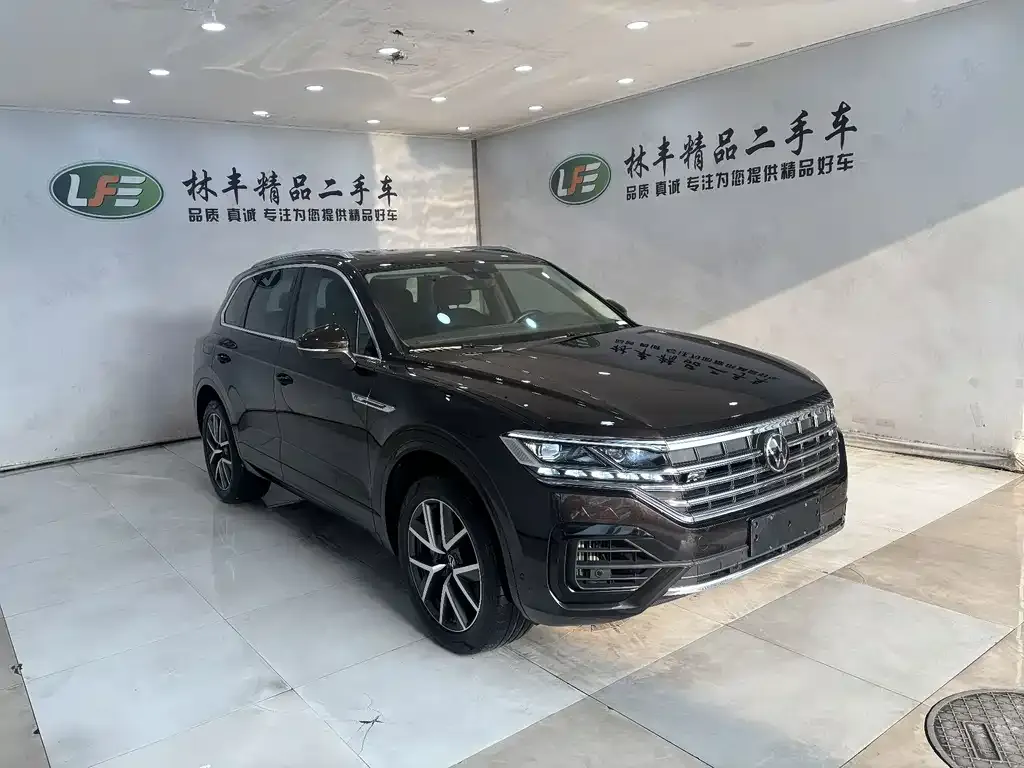Volkswagen Touareg 2021 из CN, фото 3