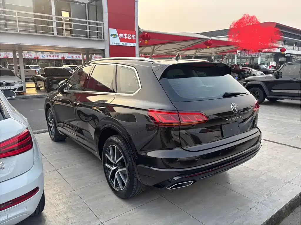 Volkswagen Touareg 2021 из CN, фото 10