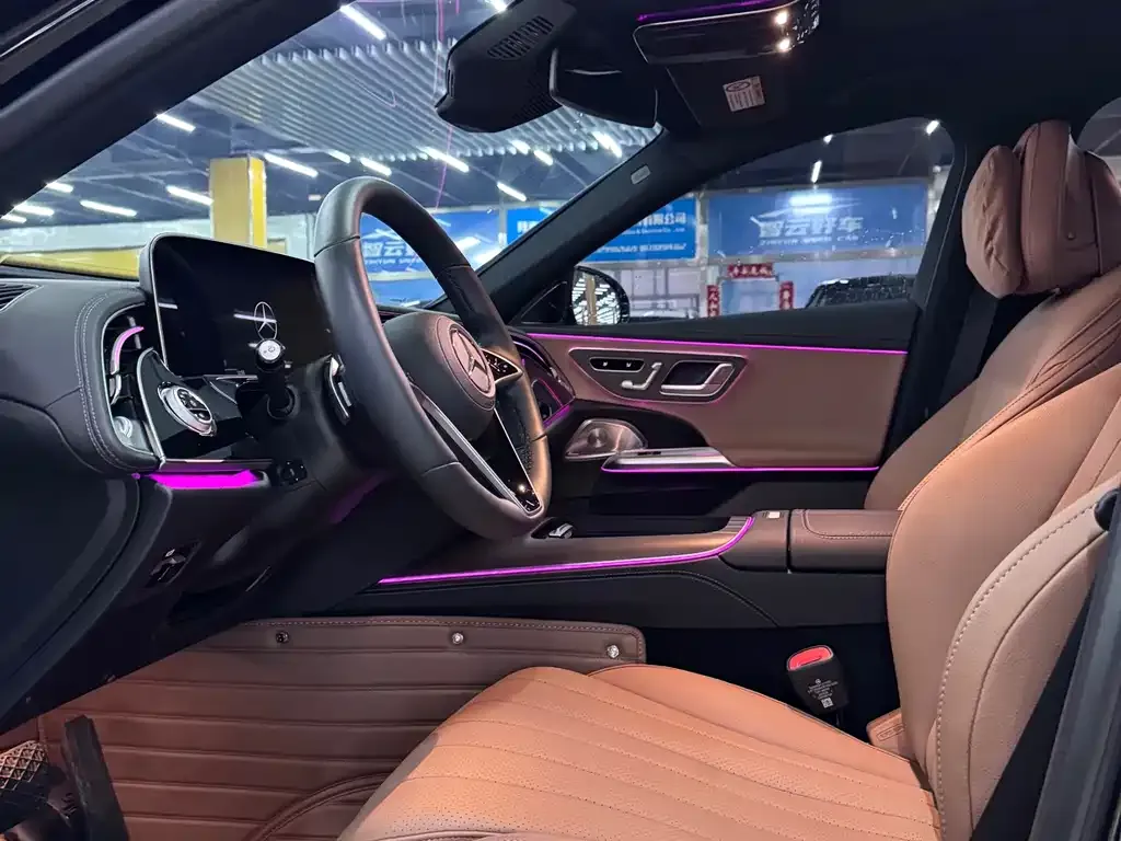 Mercedes-Benz E-Class 2025 из CN, фото 2