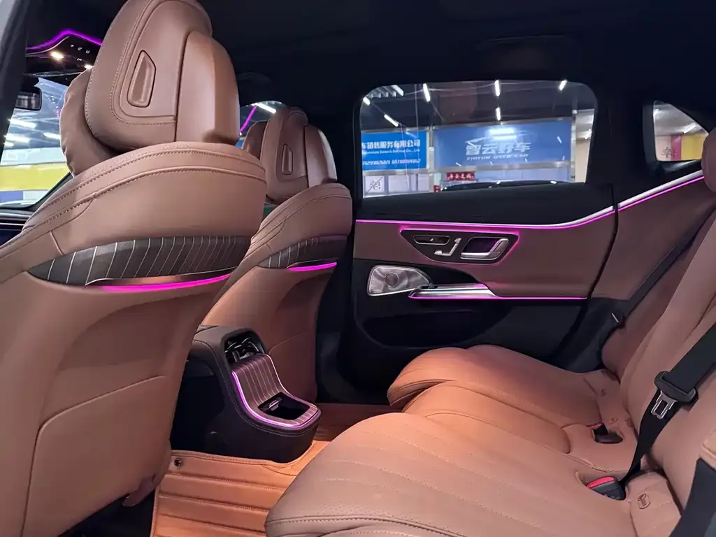 Mercedes-Benz E-Class 2025 из CN, фото 6