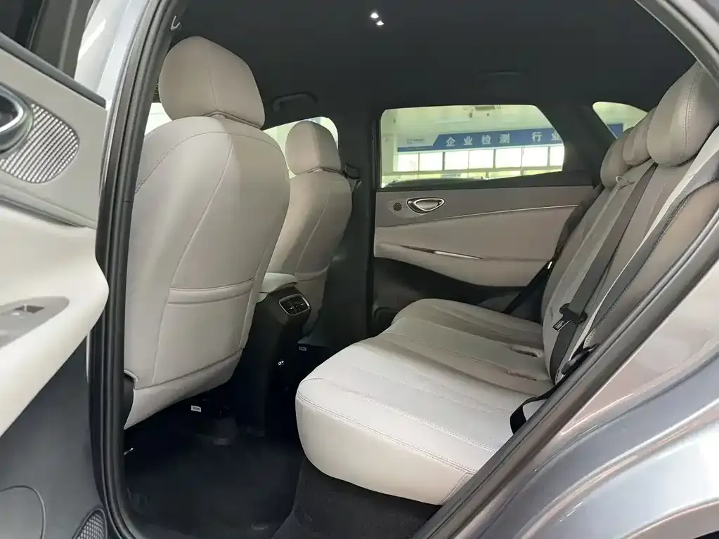 BYD Hiace 06 2025 из CN, фото 3