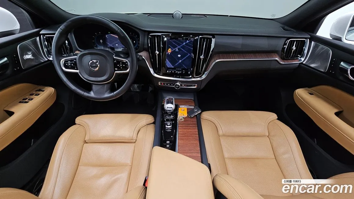 Volvo S60 2023 из KR, фото 7