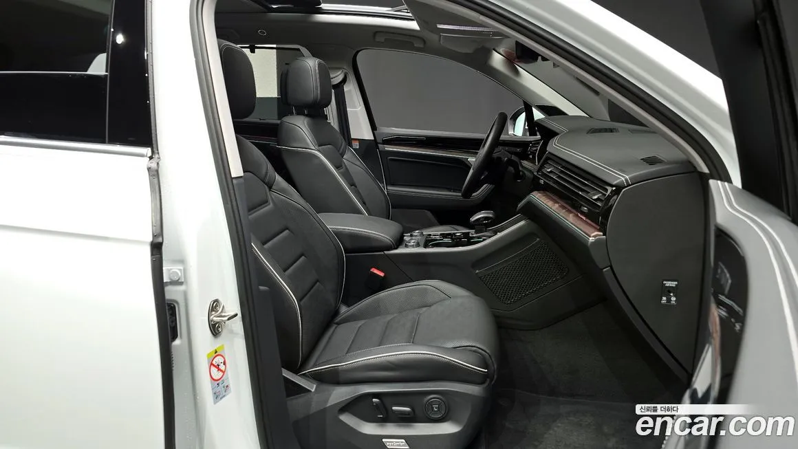 Volkswagen Touareg 2026 из KR, фото 5