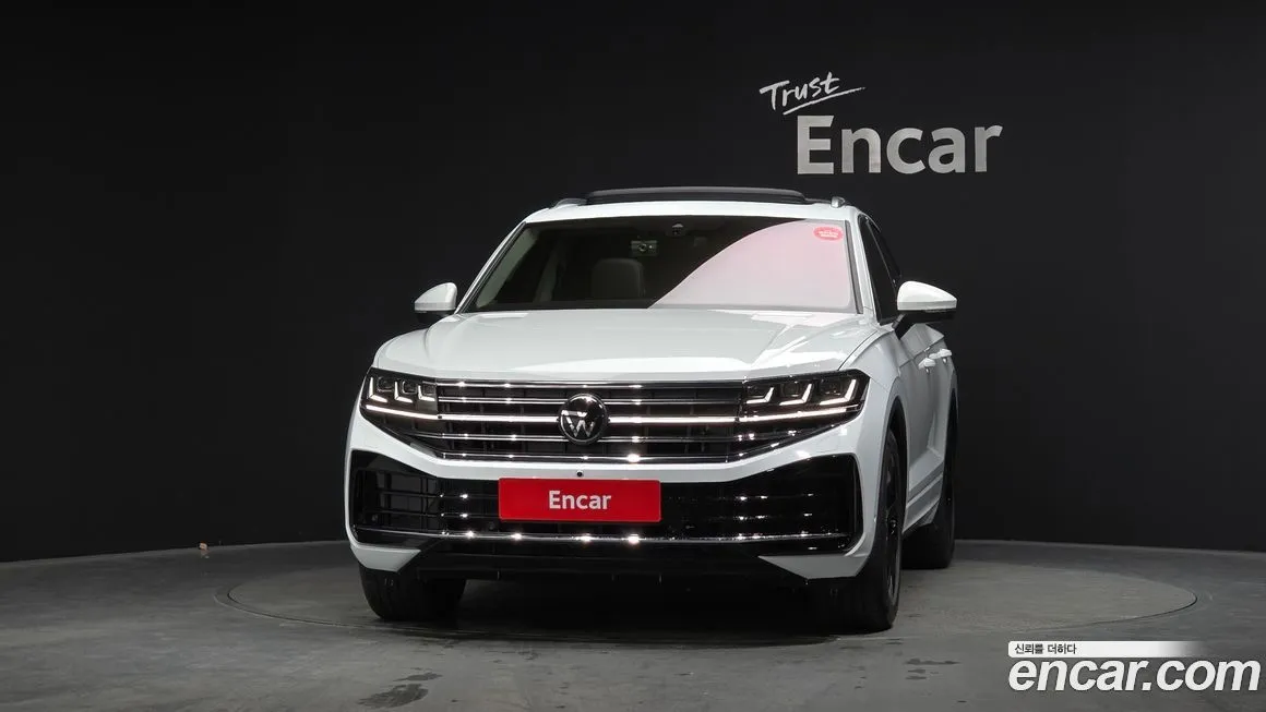 Volkswagen Touareg 2026 из KR, фото 2
