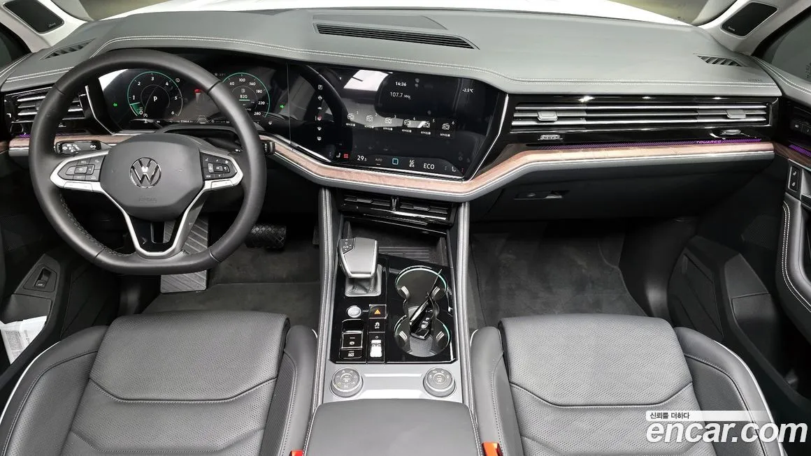 Volkswagen Touareg 2026 из KR, фото 10