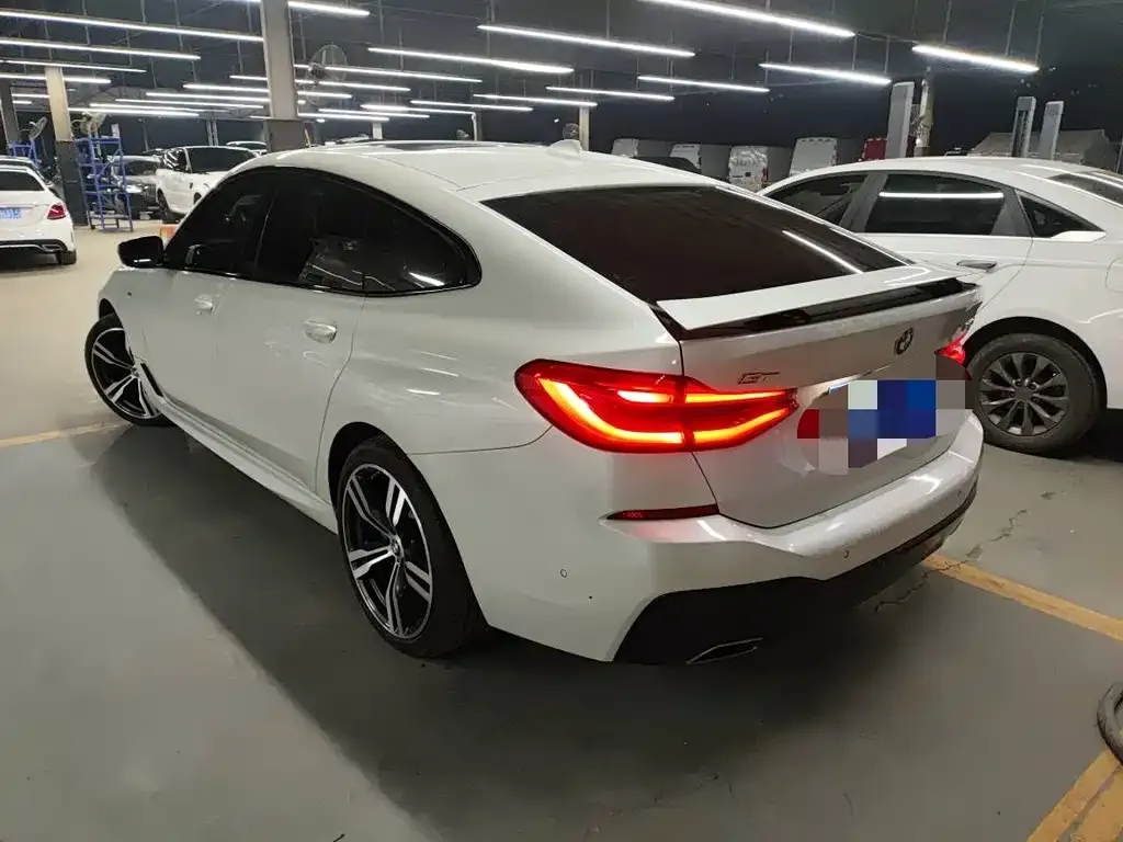 BMW 6 Series GT — фото 8