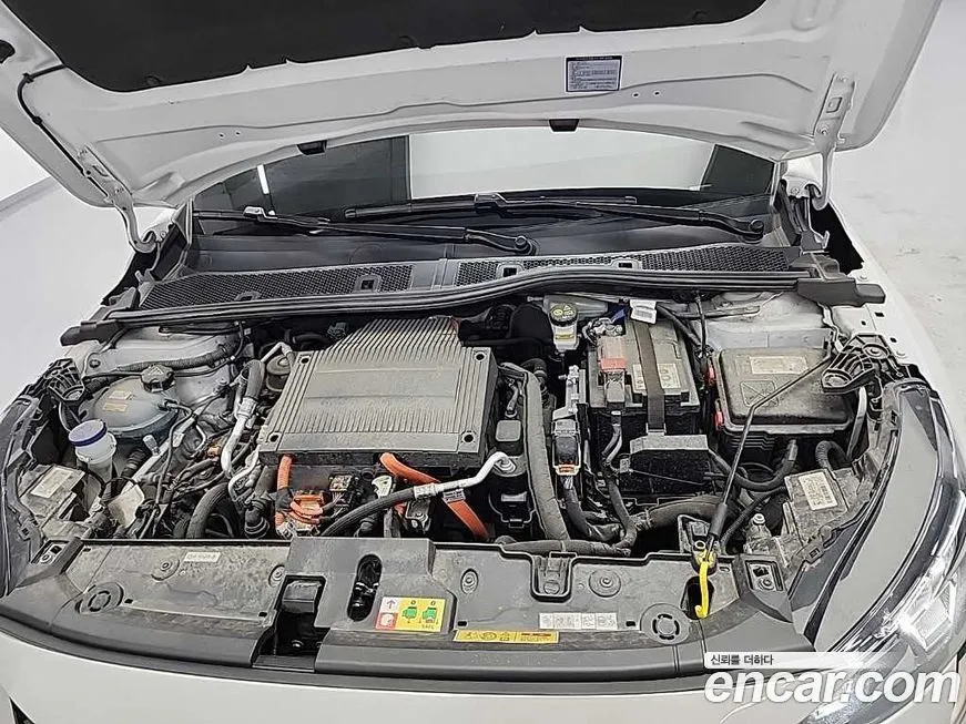 Peugeot 208 2022 из KR, фото 4