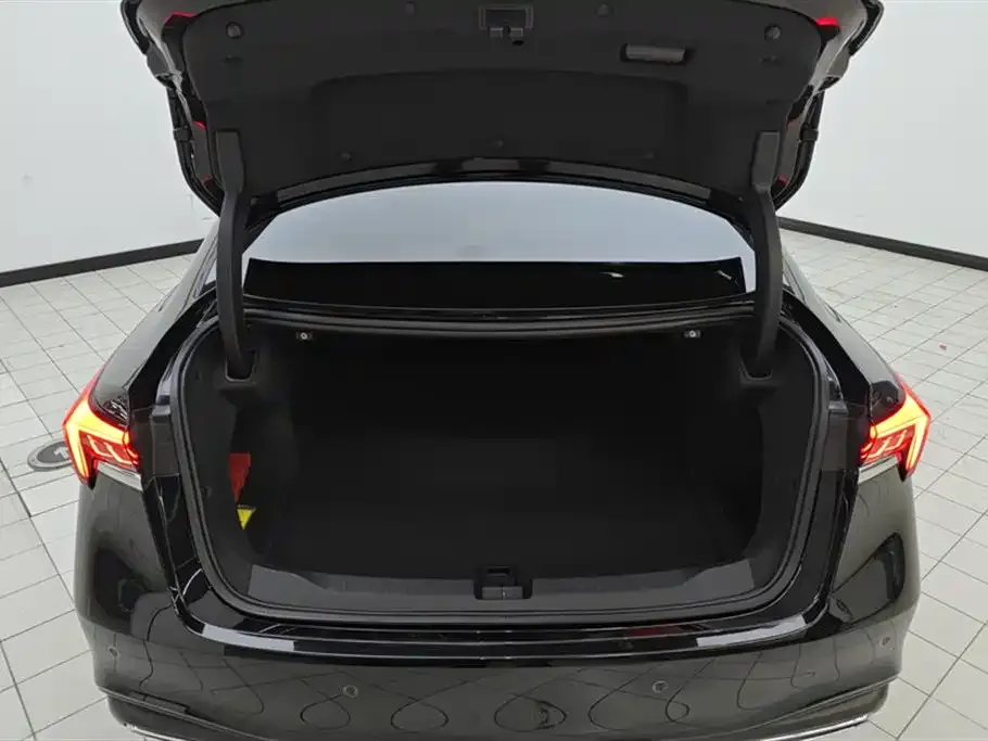 Buick LaCrosse 2024 из CN, фото 3