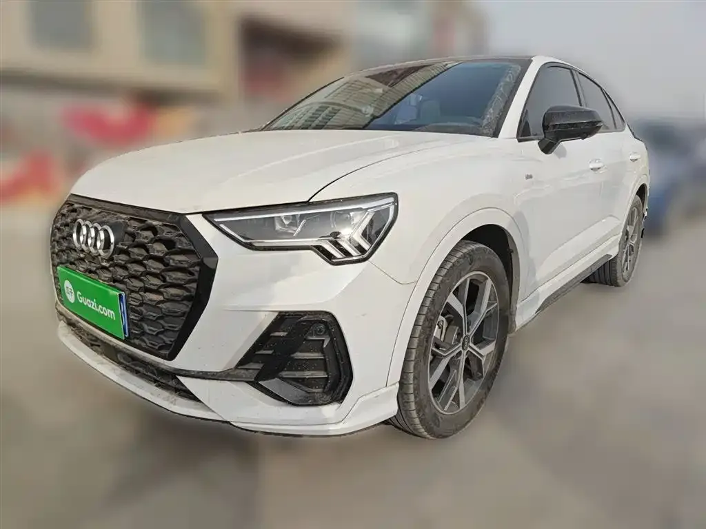 Audi Q3 2022 из CN, фото 1