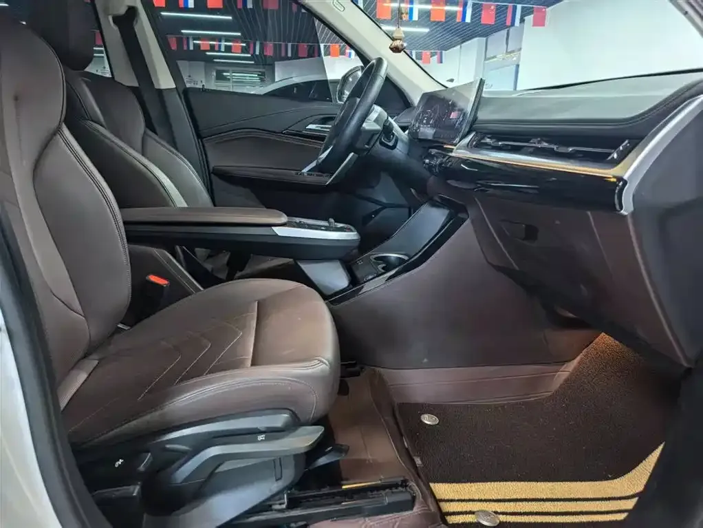 BMW X1 2023 из CN, фото 2
