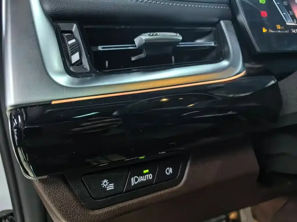 BMW X1 2023 из CN, фото 5