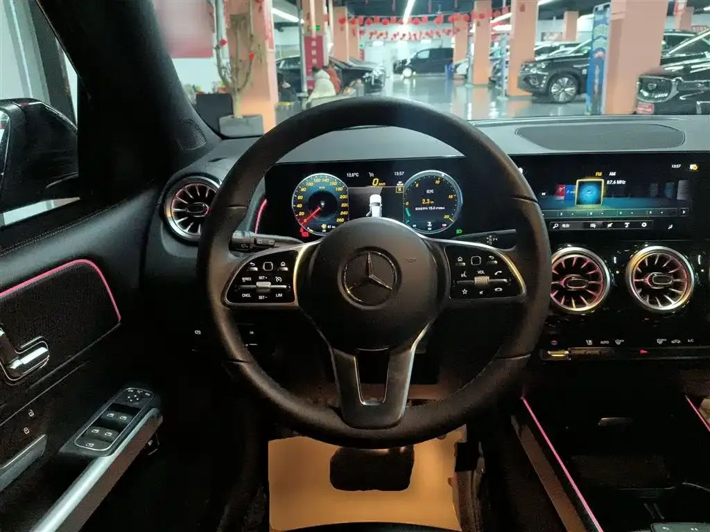 Mercedes-Benz GLB 2024 из CN, фото 4