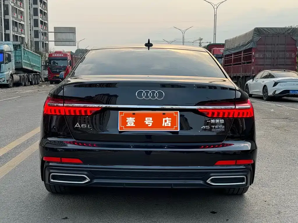 Audi A6L — фото 5