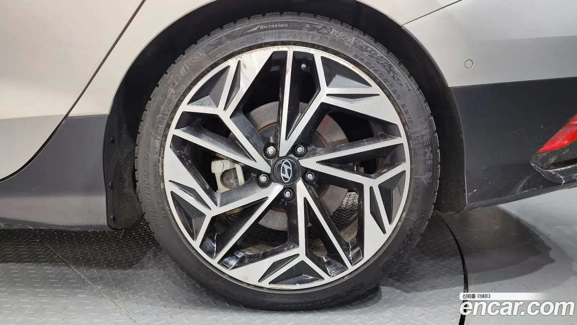 Hyundai Ioniq6 2023 из KR, фото 10
