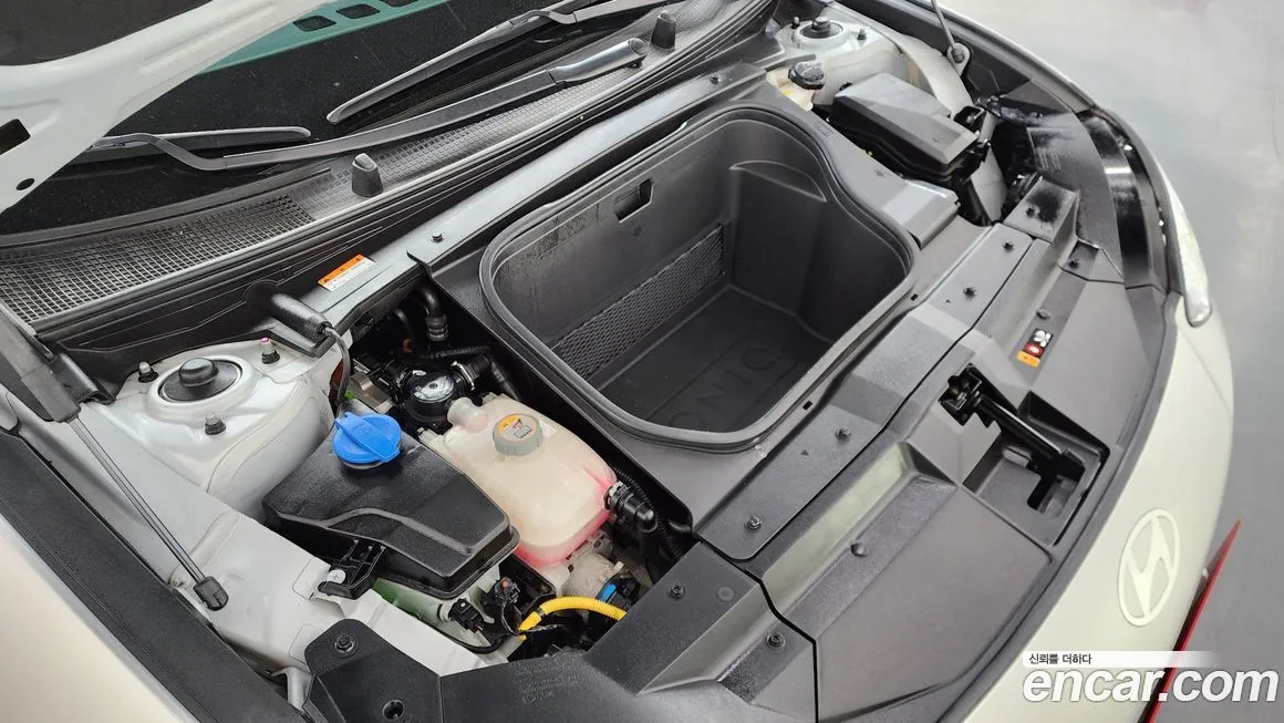 Hyundai Ioniq6 2023 из KR, фото 8