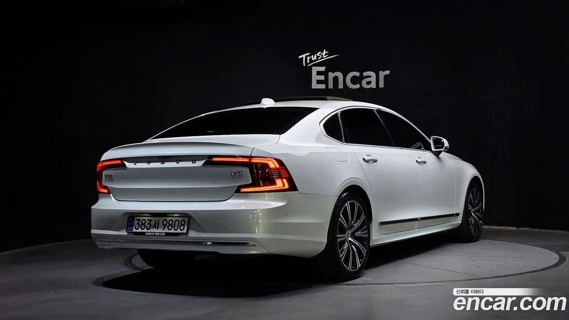 Volvo S90 — фото 2